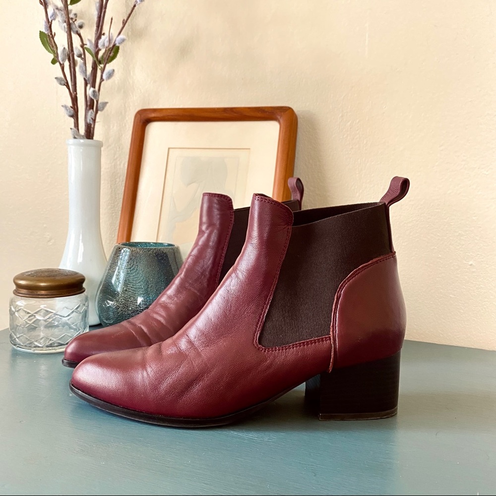 Nine West Rhodes Burgundy Vgn Leather Chelsea Boot